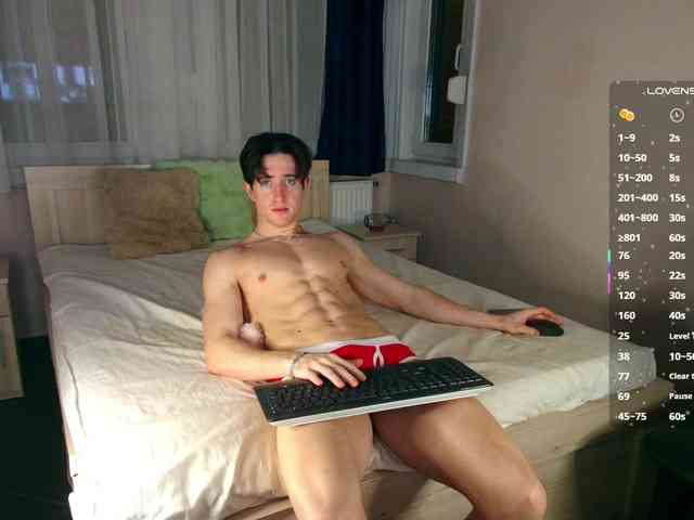 JustChrisHere JustChrisHere