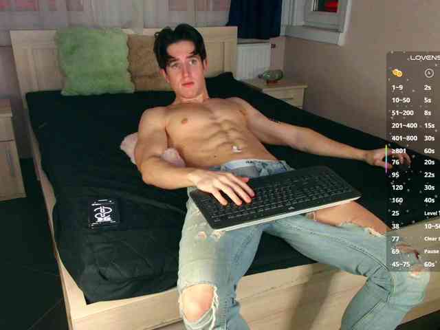 JustChrisHere JustChrisHere