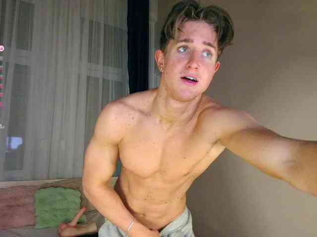 JustChrisHere JustChrisHere