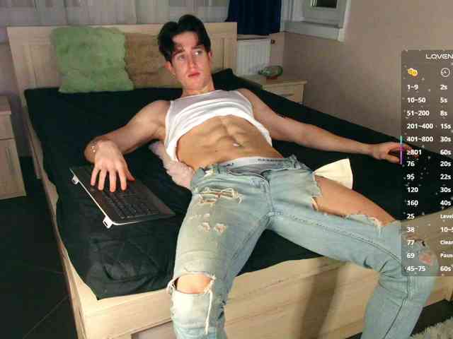 JustChrisHere JustChrisHere