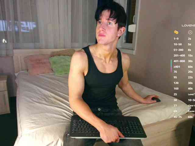 JustChrisHere JustChrisHere