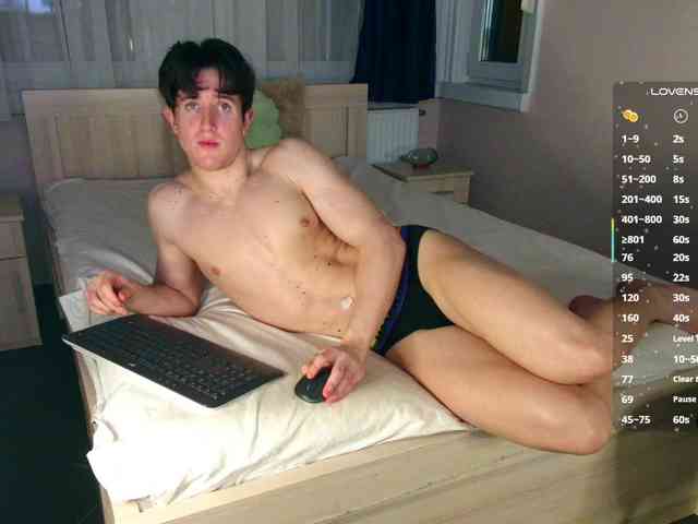 JustChrisHere JustChrisHere