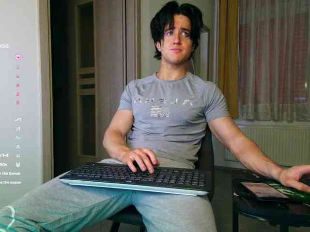 JustChrisHere JustChrisHere