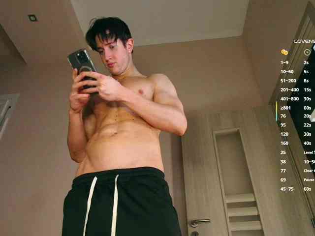 JustChrisHere JustChrisHere