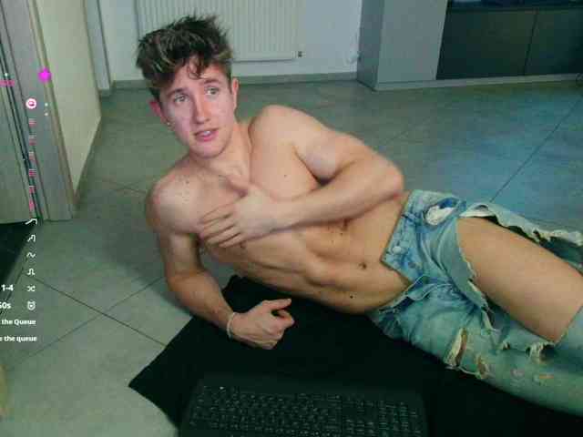 JustChrisHere JustChrisHere