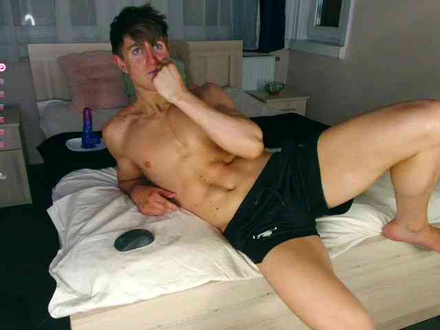 JustChrisHere JustChrisHere