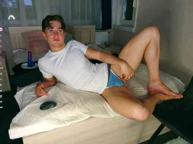 JustChrisHere JustChrisHere