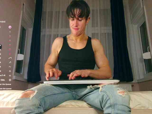 JustChrisHere JustChrisHere