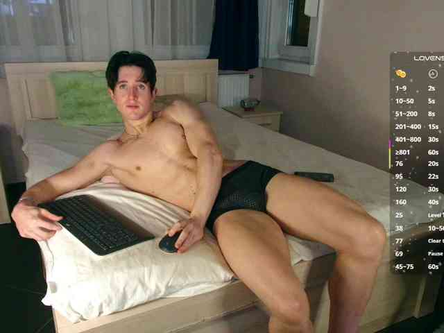 JustChrisHere JustChrisHere