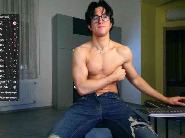 JustChrisHere JustChrisHere