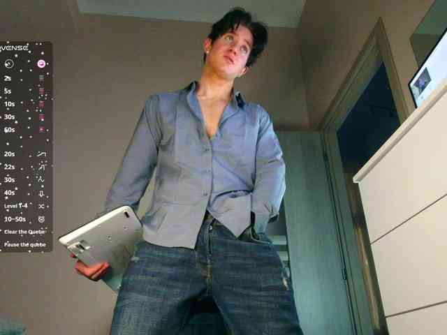 JustChrisHere Live Webcam on BongaCams