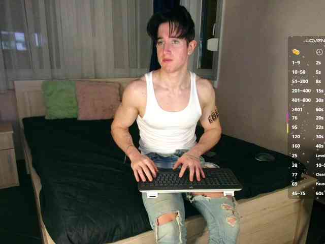 JustChrisHere JustChrisHere