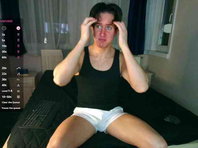 JustChrisHere Live Webcam on BongaCams