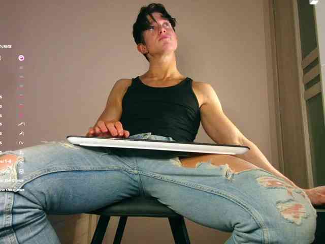 JustChrisHere JustChrisHere