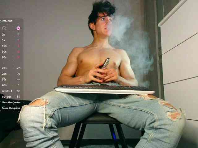 JustChrisHere JustChrisHere