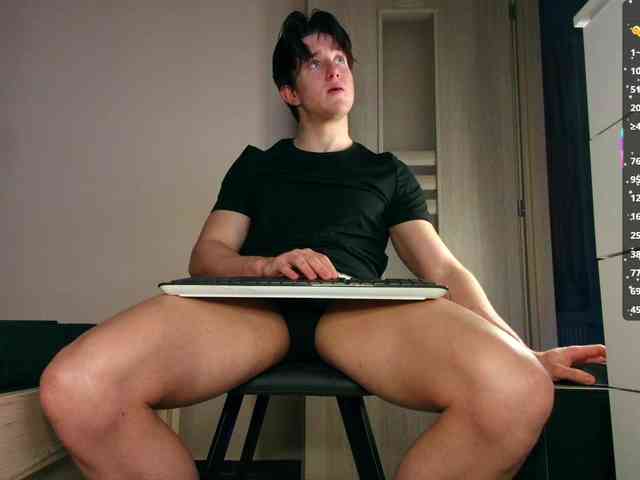 JustChrisHere JustChrisHere