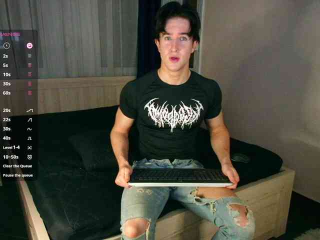 JustChrisHere JustChrisHere