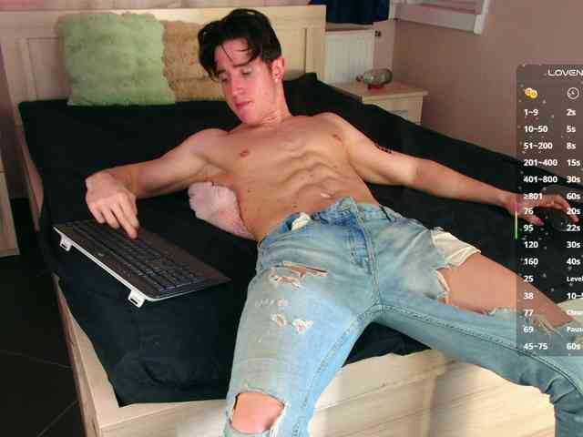 JustChrisHere JustChrisHere