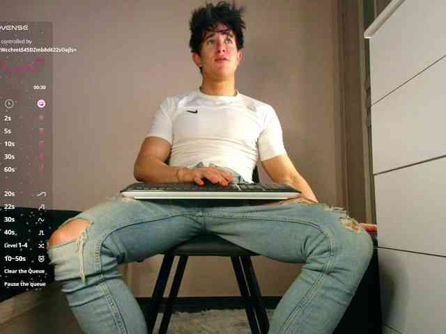 JustChrisHere JustChrisHere