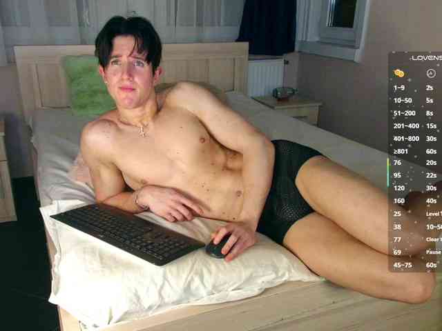 JustChrisHere JustChrisHere