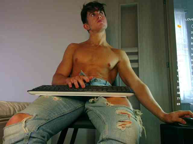 JustChrisHere JustChrisHere