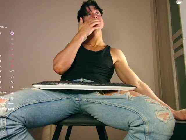 JustChrisHere JustChrisHere