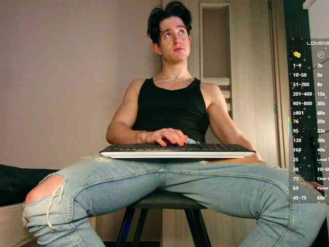 JustChrisHere JustChrisHere