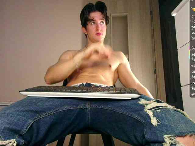 JustChrisHere JustChrisHere