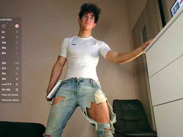 JustChrisHere JustChrisHere