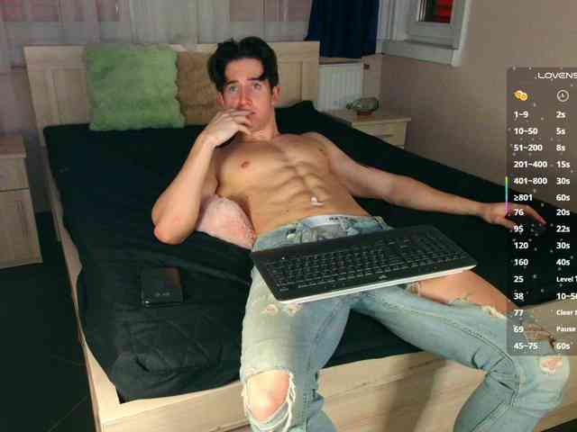 JustChrisHere JustChrisHere