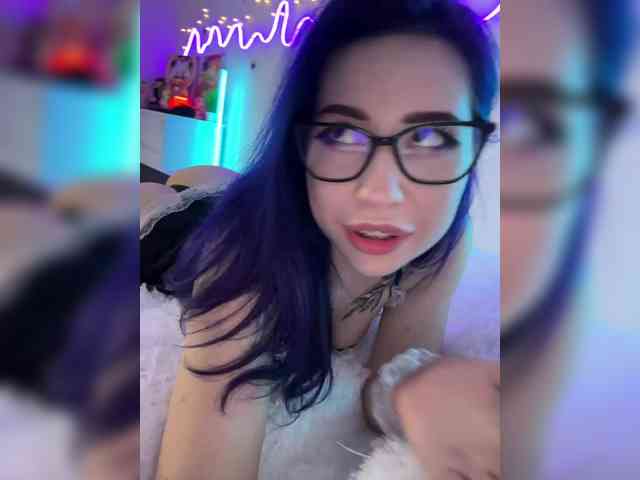 Aliisss webcam