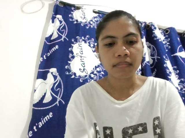 Mandyy Live Cam on BongaCams