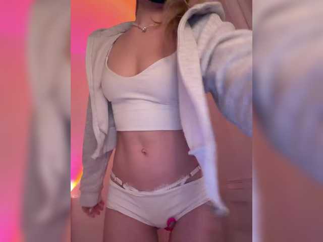 MayWey's BongaCams show and profile