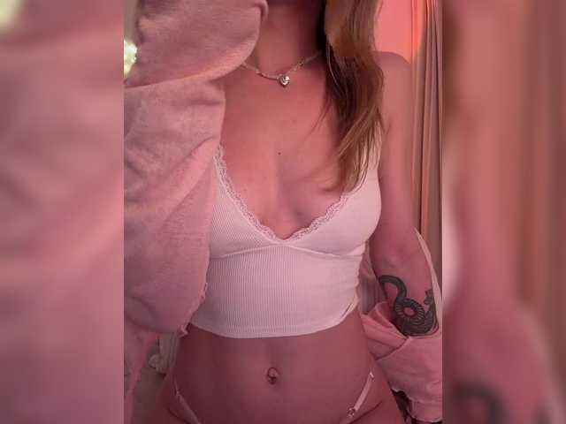 MayWey's BongaCams show and profile