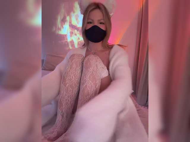 MayWey's BongaCams show and profile