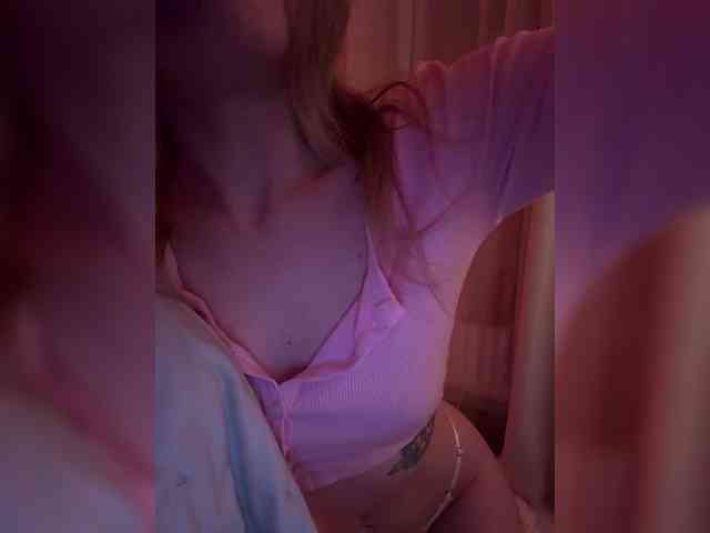 MayWey Live Webcam on BongaCams