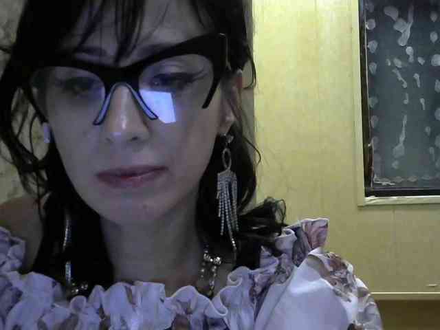 Lady_of_Perfection webcam
