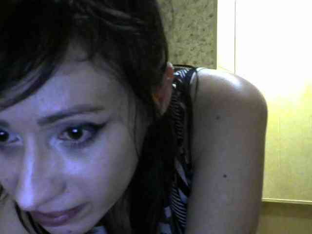 Lady_of_Perfection webcam