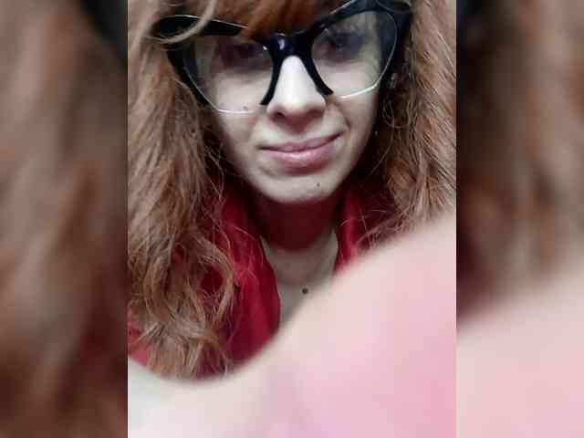 Lady_of_Perfection webcam