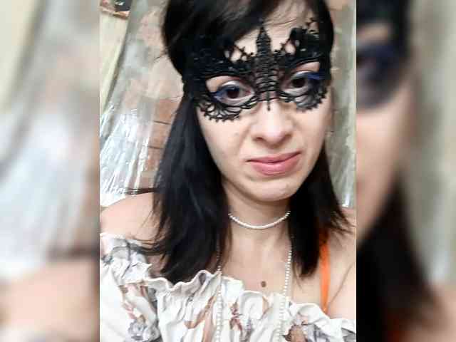 Lady_of_Perfection webcam