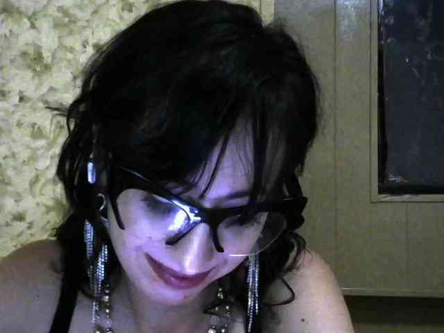 Lady_of_Perfection webcam
