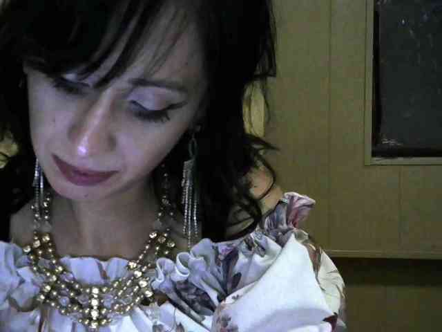 Lady_of_Perfection webcam