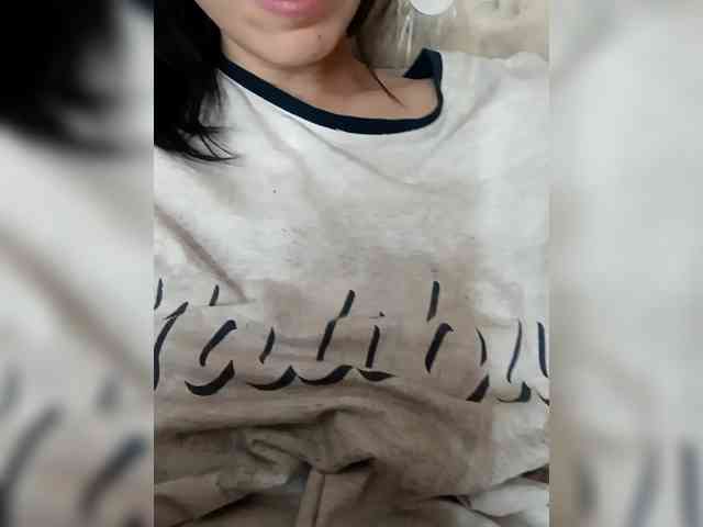 Lady_of_Perfection webcam