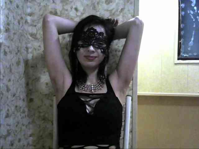 Medi1105 Live Webcam on BongaCams
