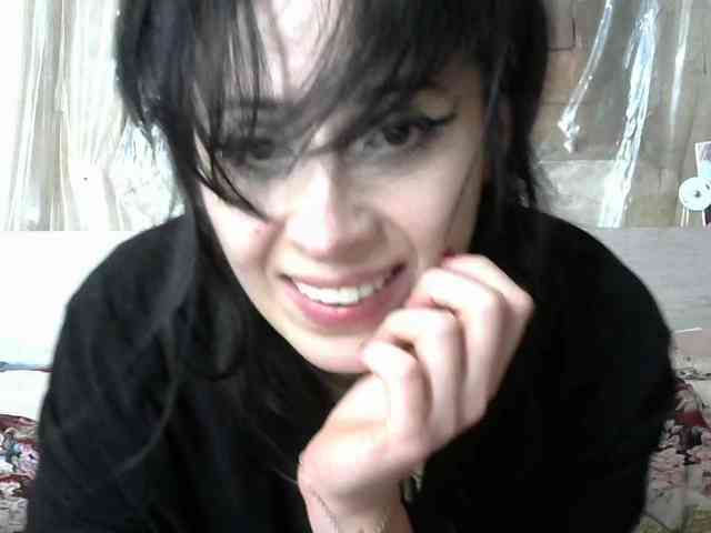 Lady_of_Perfection webcam