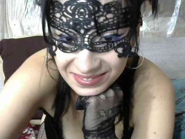 Lady_of_Perfection webcam