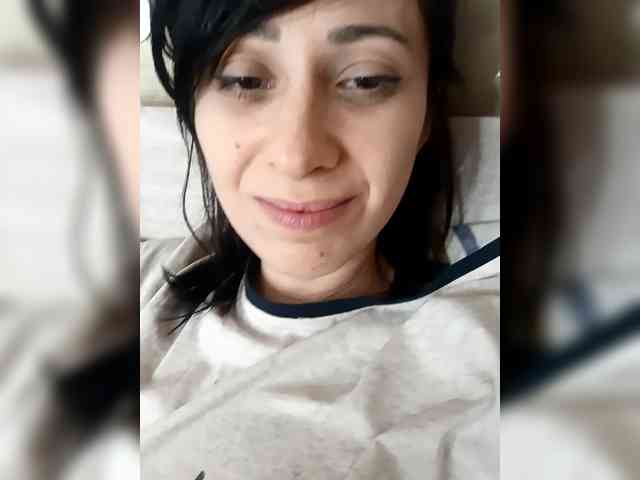 Lady_of_Perfection webcam