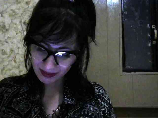 Lady_of_Perfection webcam