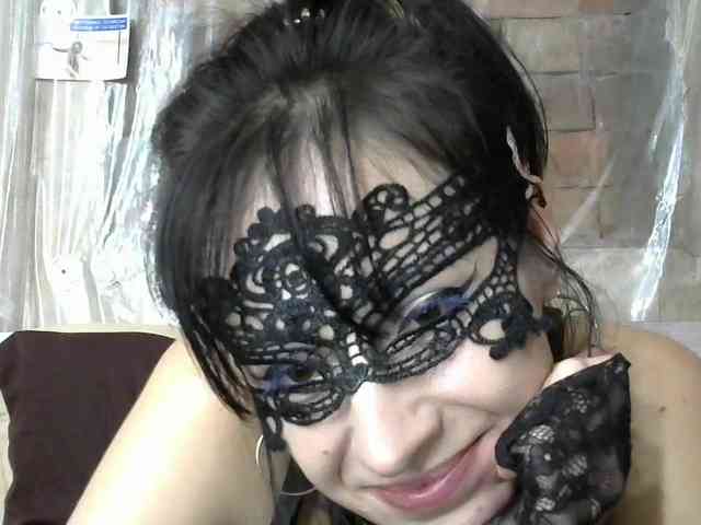 Lady_of_Perfection webcam