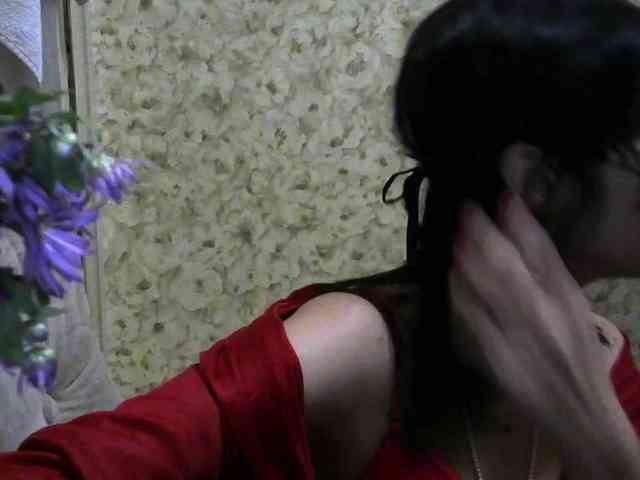 Lady_of_Perfection webcam